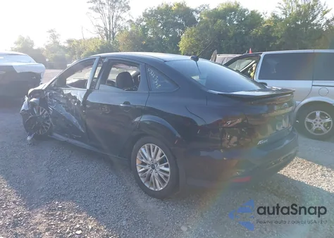 2016 Ford Focus Titanium из США, поврежденный, VIN 1FADP3J26GL280987